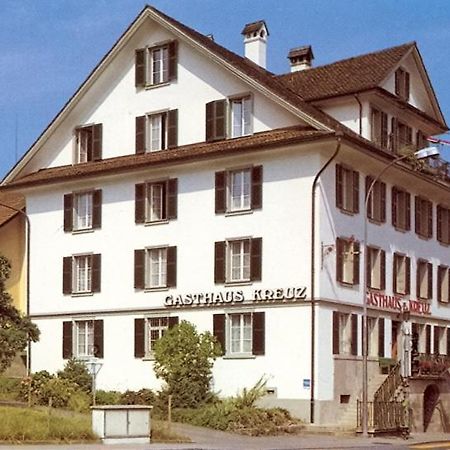 Hôtel Gasthaus Zum Kreuz à Lucerne Extérieur photo