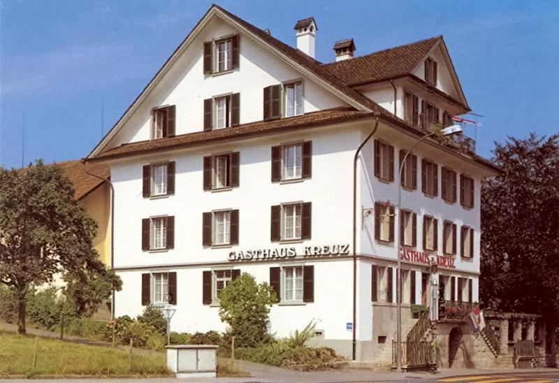 Hôtel Gasthaus Zum Kreuz à Lucerne Extérieur photo